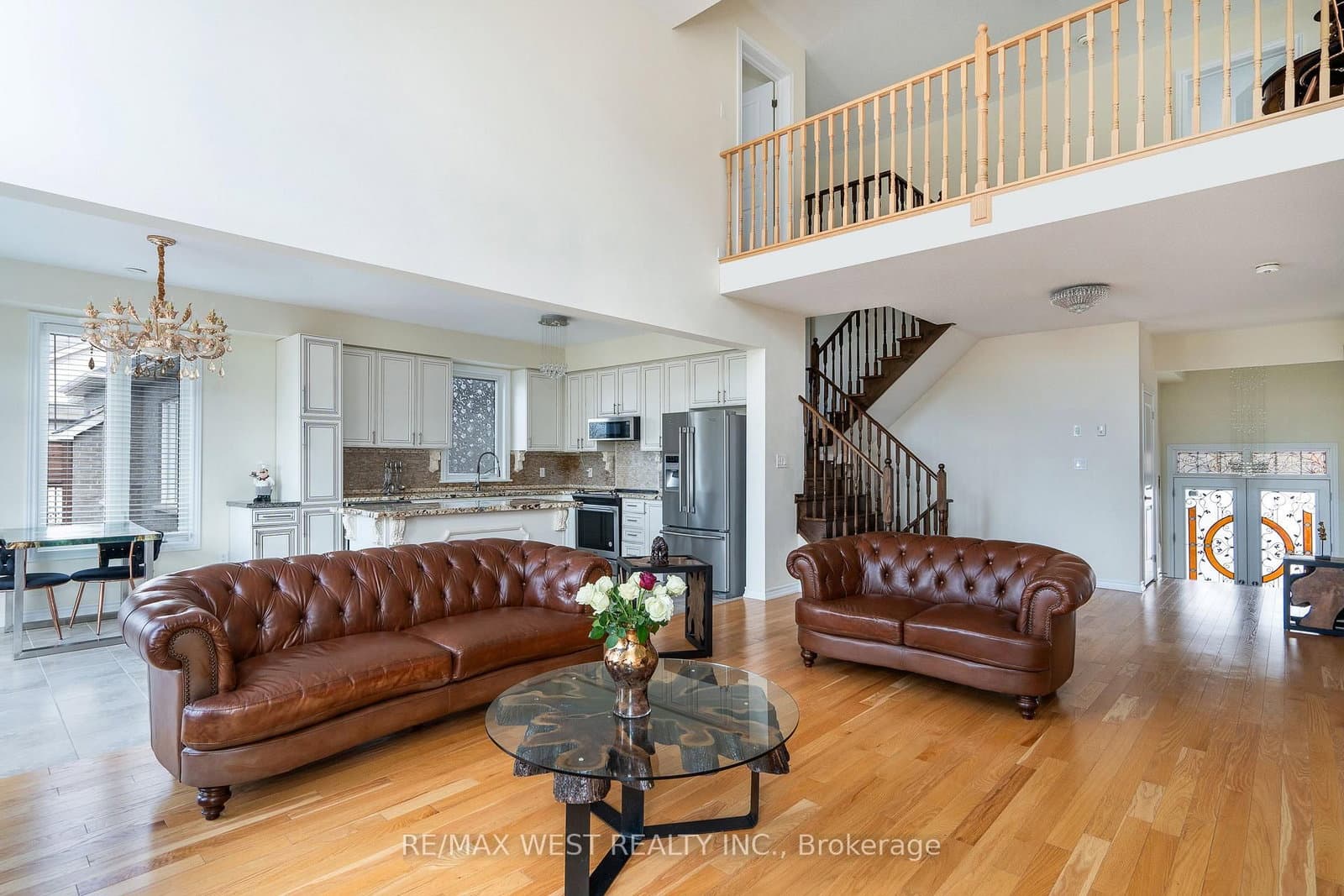 121 Allegra Drive thumbnail 12