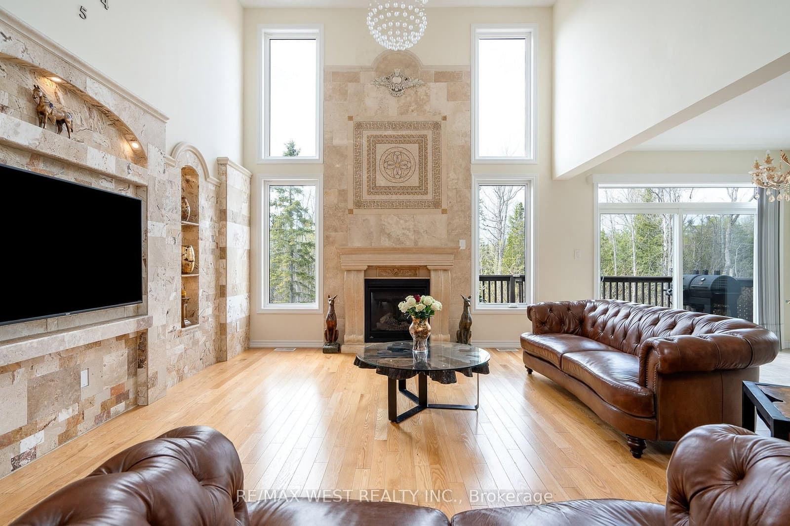 121 Allegra Drive thumbnail 7