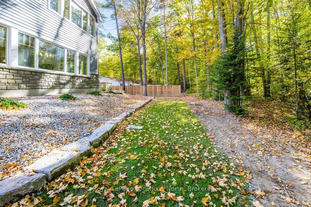 545 Oxbow Park Drive thumbnail 30