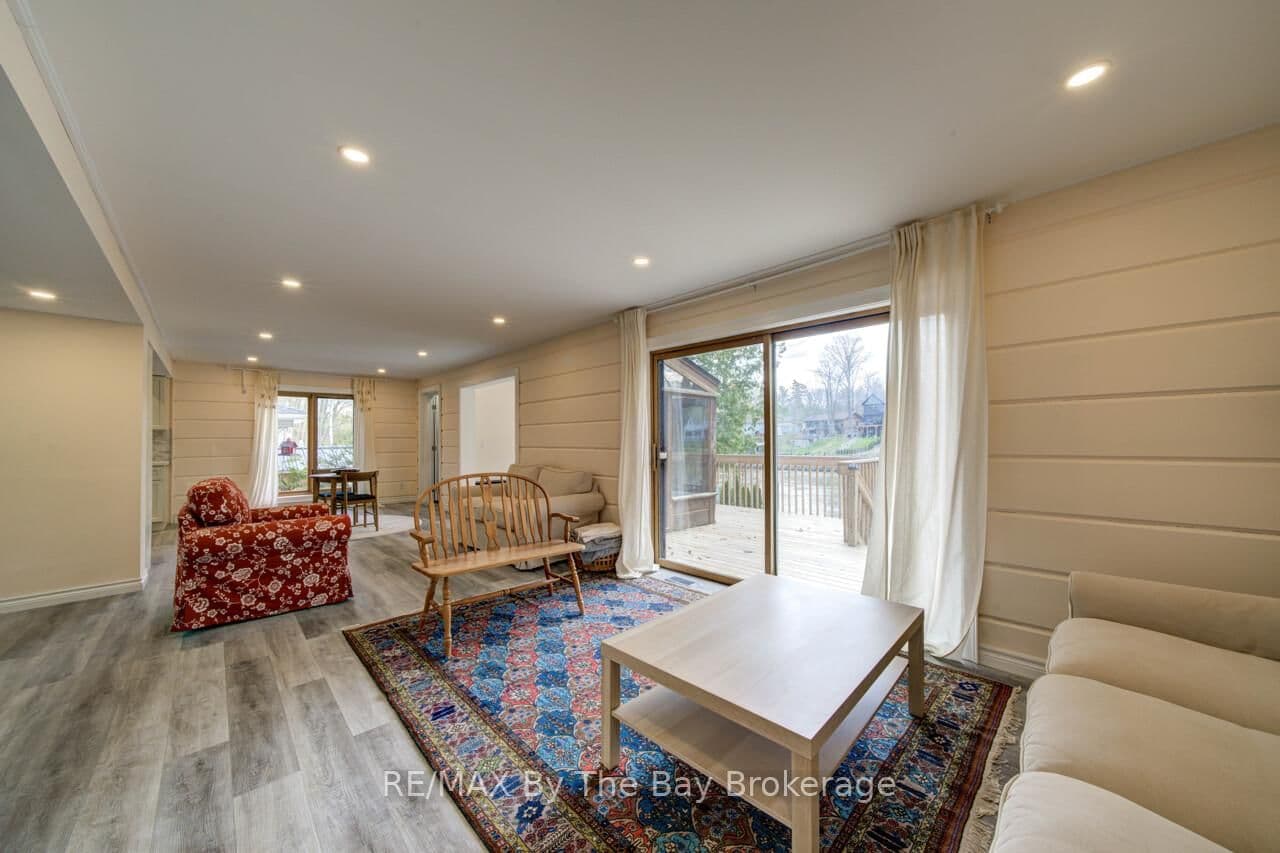 646 Oxbow Park Drive thumbnail 14