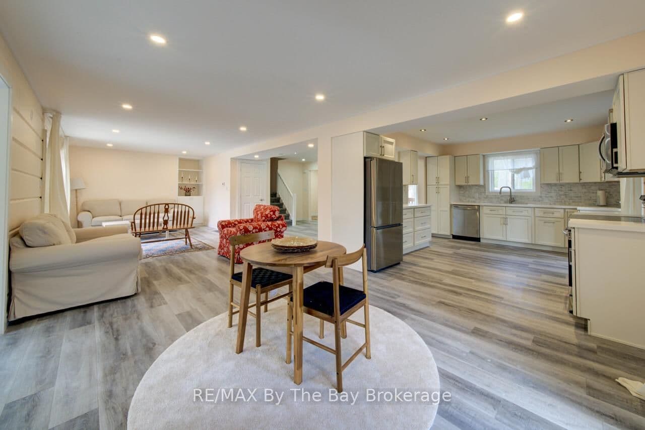 646 Oxbow Park Drive thumbnail 16