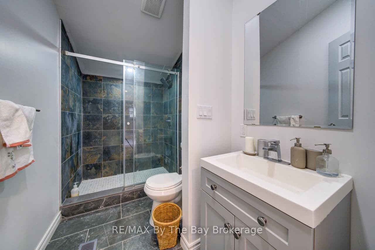 646 Oxbow Park Drive thumbnail 30