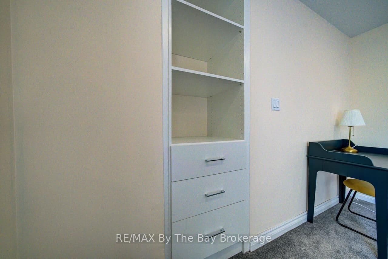 646 Oxbow Park Drive thumbnail 37