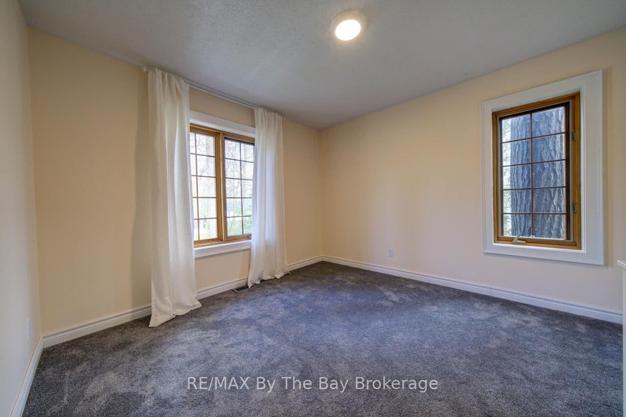 646 Oxbow Park Drive thumbnail 41