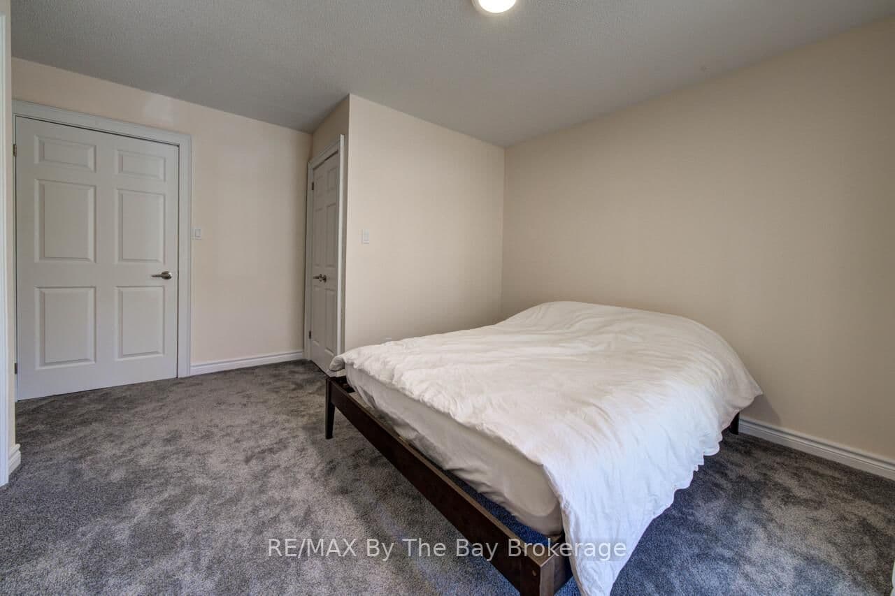 646 Oxbow Park Drive thumbnail 44