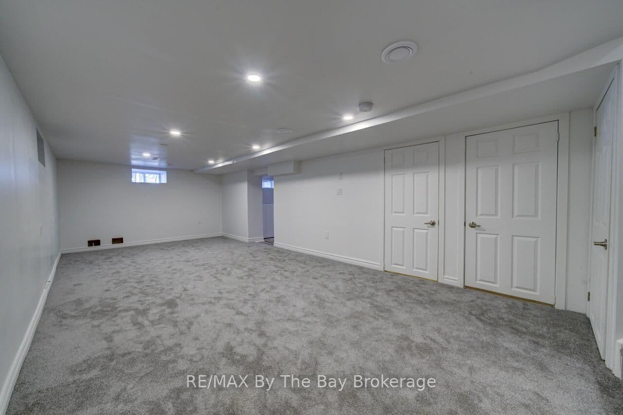 646 Oxbow Park Drive thumbnail 47