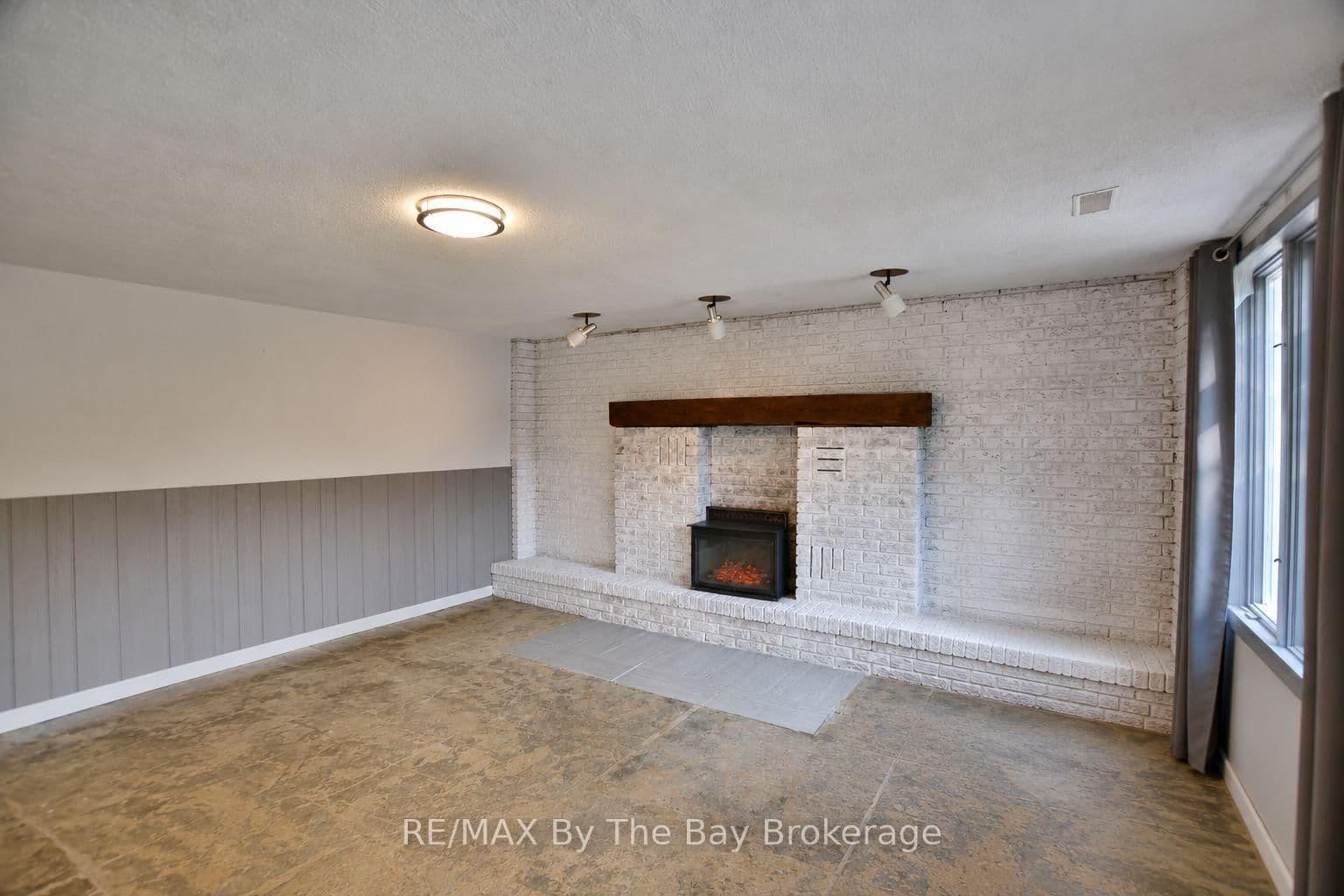103 Sunnidale Road S thumbnail 18