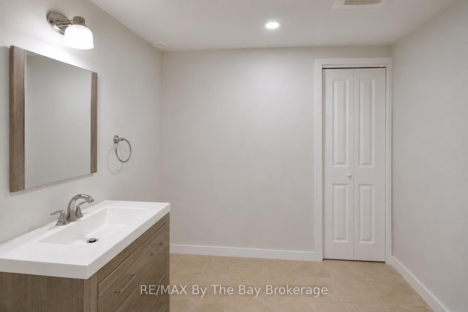 103 Sunnidale Road S thumbnail 21