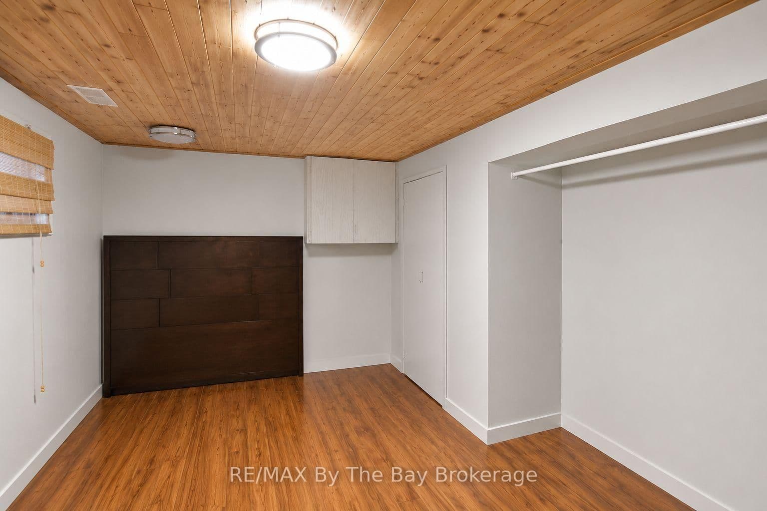103 Sunnidale Road S thumbnail 23