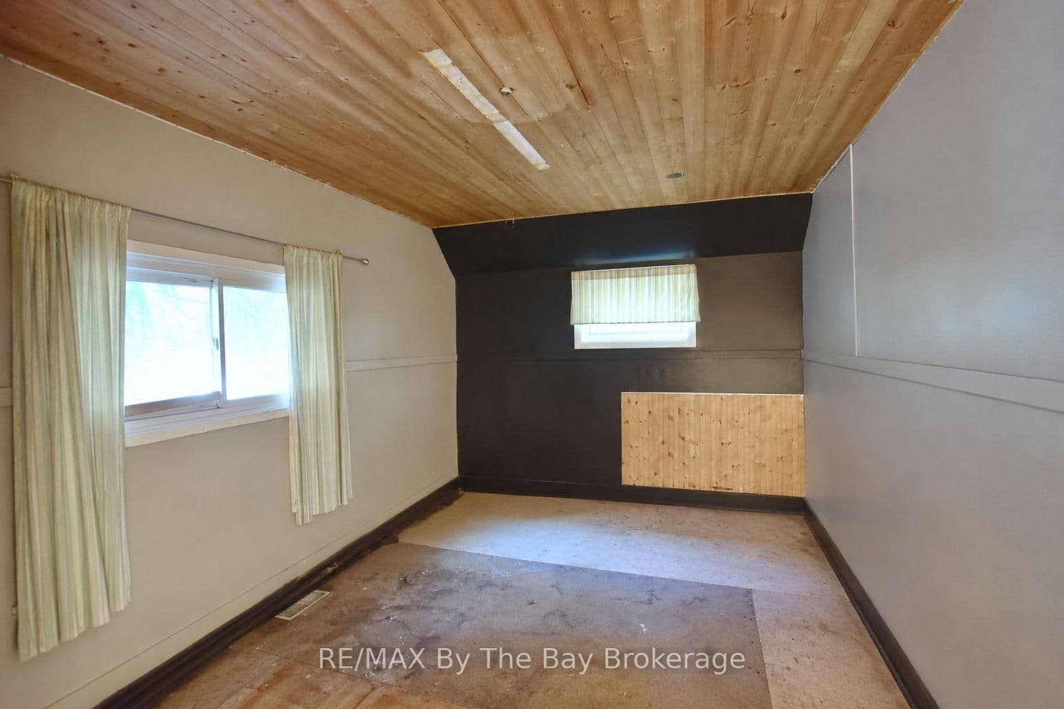 103 Sunnidale Road S thumbnail 8
