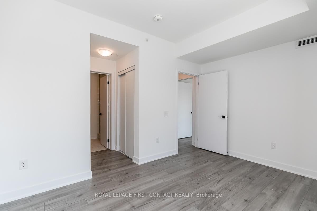 8 Culinary Lane, Unit 101 thumbnail 14