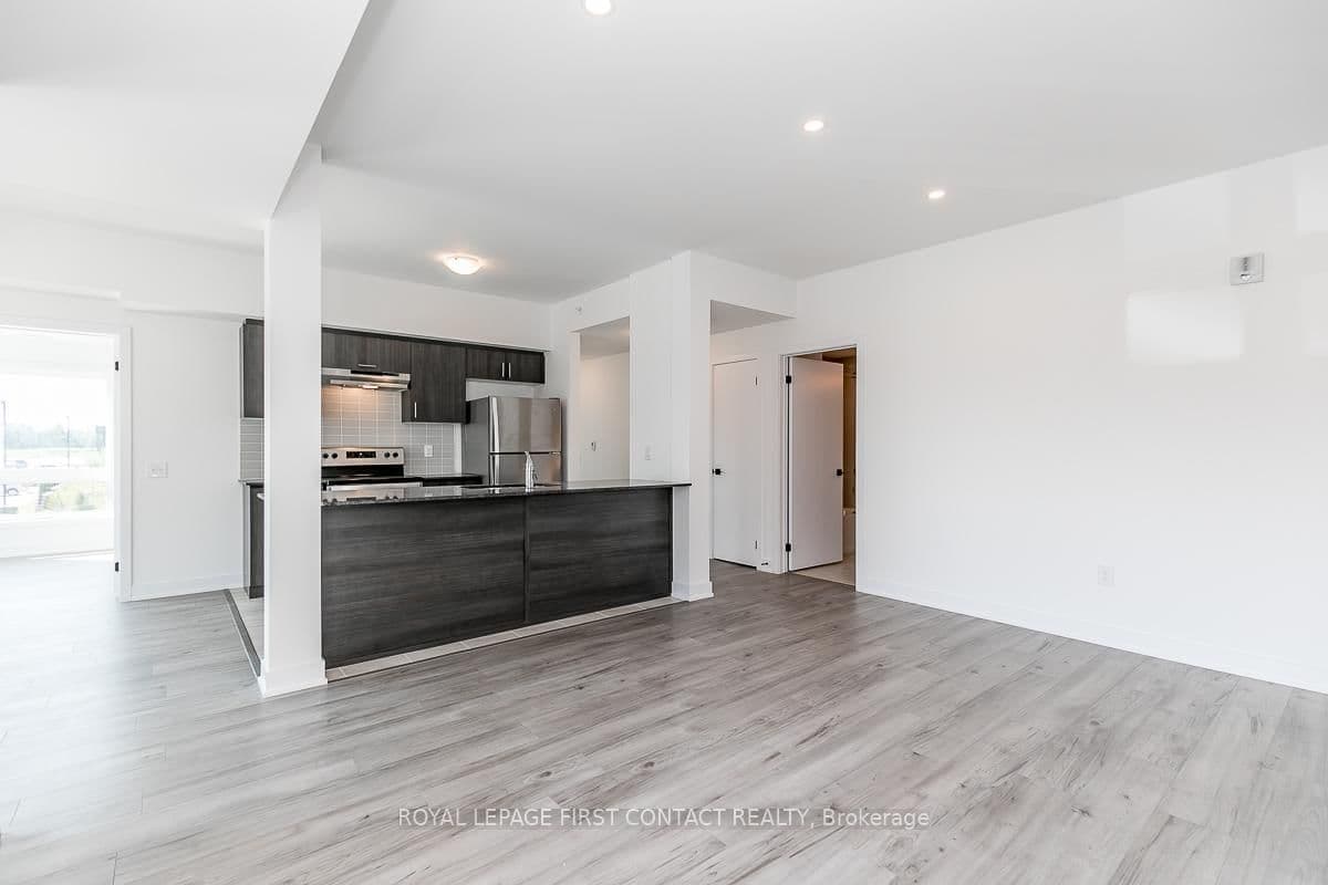 8 Culinary Lane, Unit 101 thumbnail 4