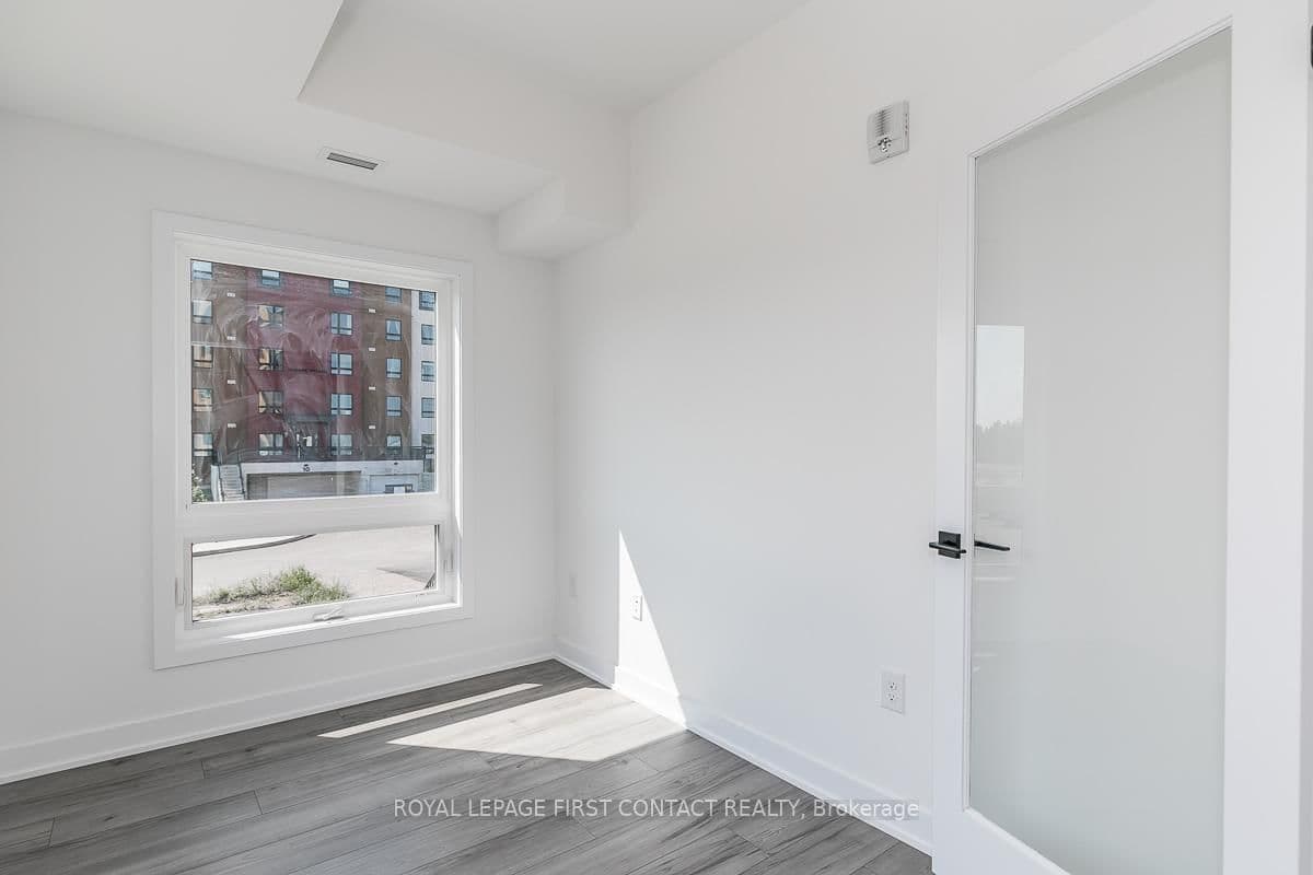 8 Culinary Lane, Unit 101 thumbnail 7