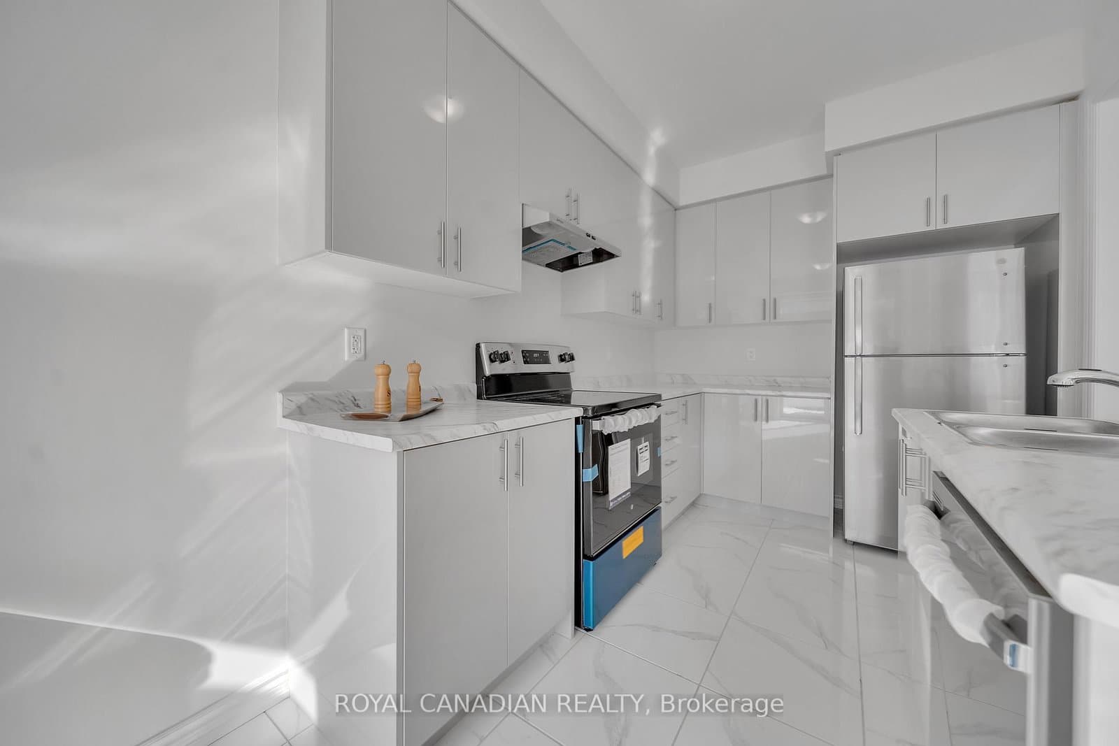 21 Tamworth Terrace thumbnail 23