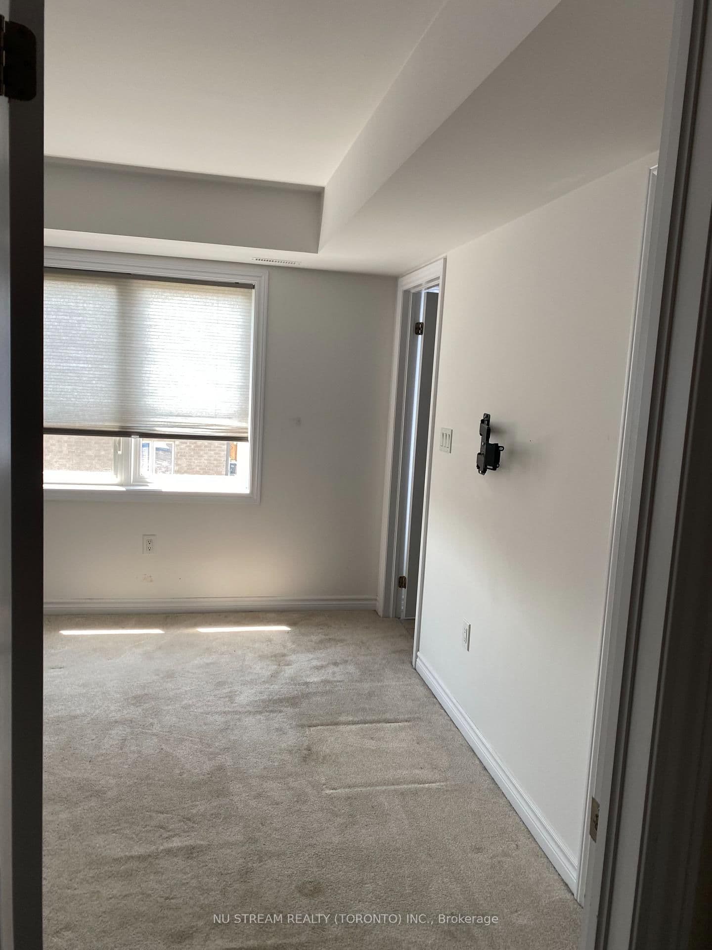 9 Hay Lane, Unit 3 thumbnail 14