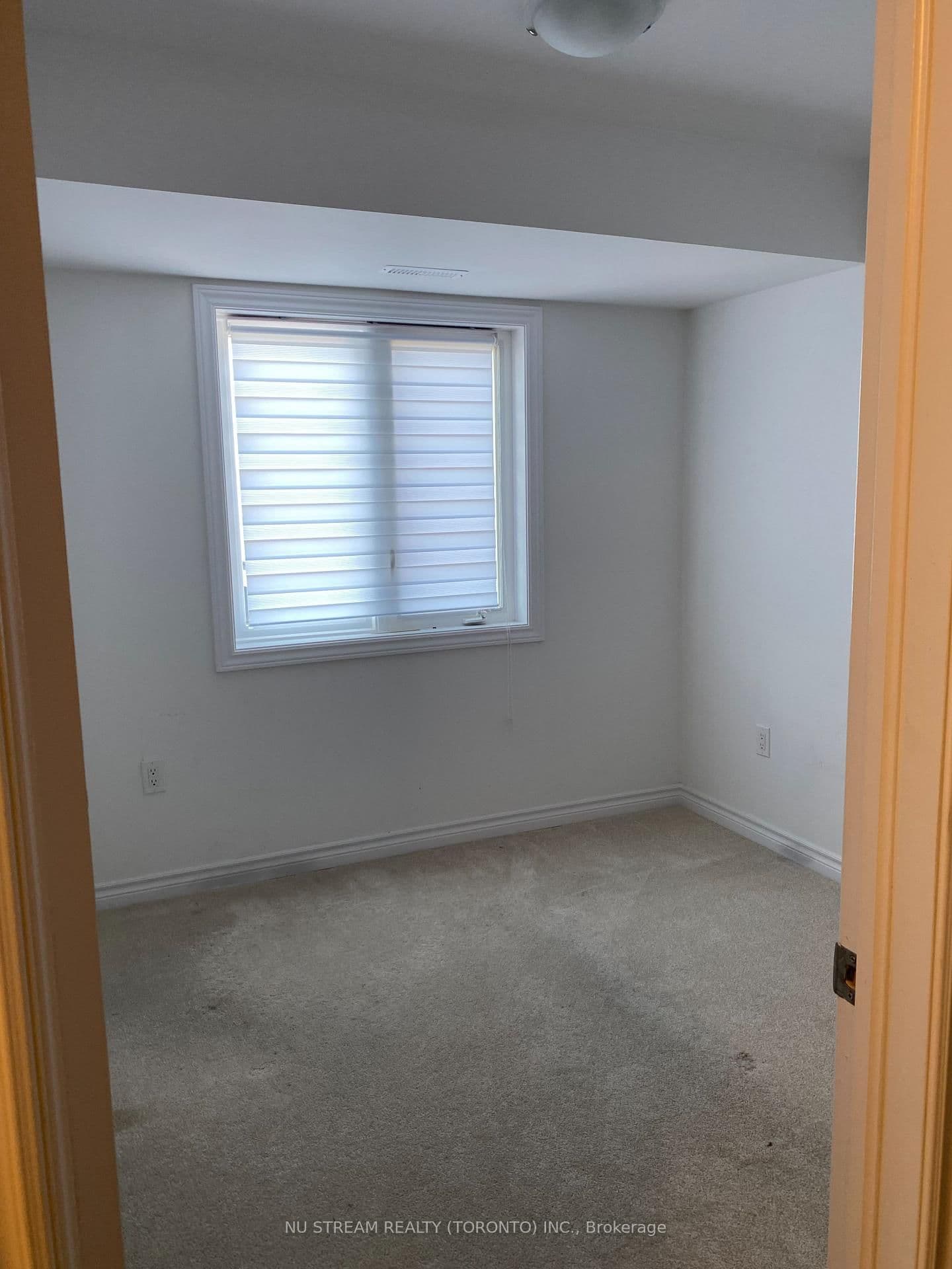 9 Hay Lane, Unit 4 thumbnail 10