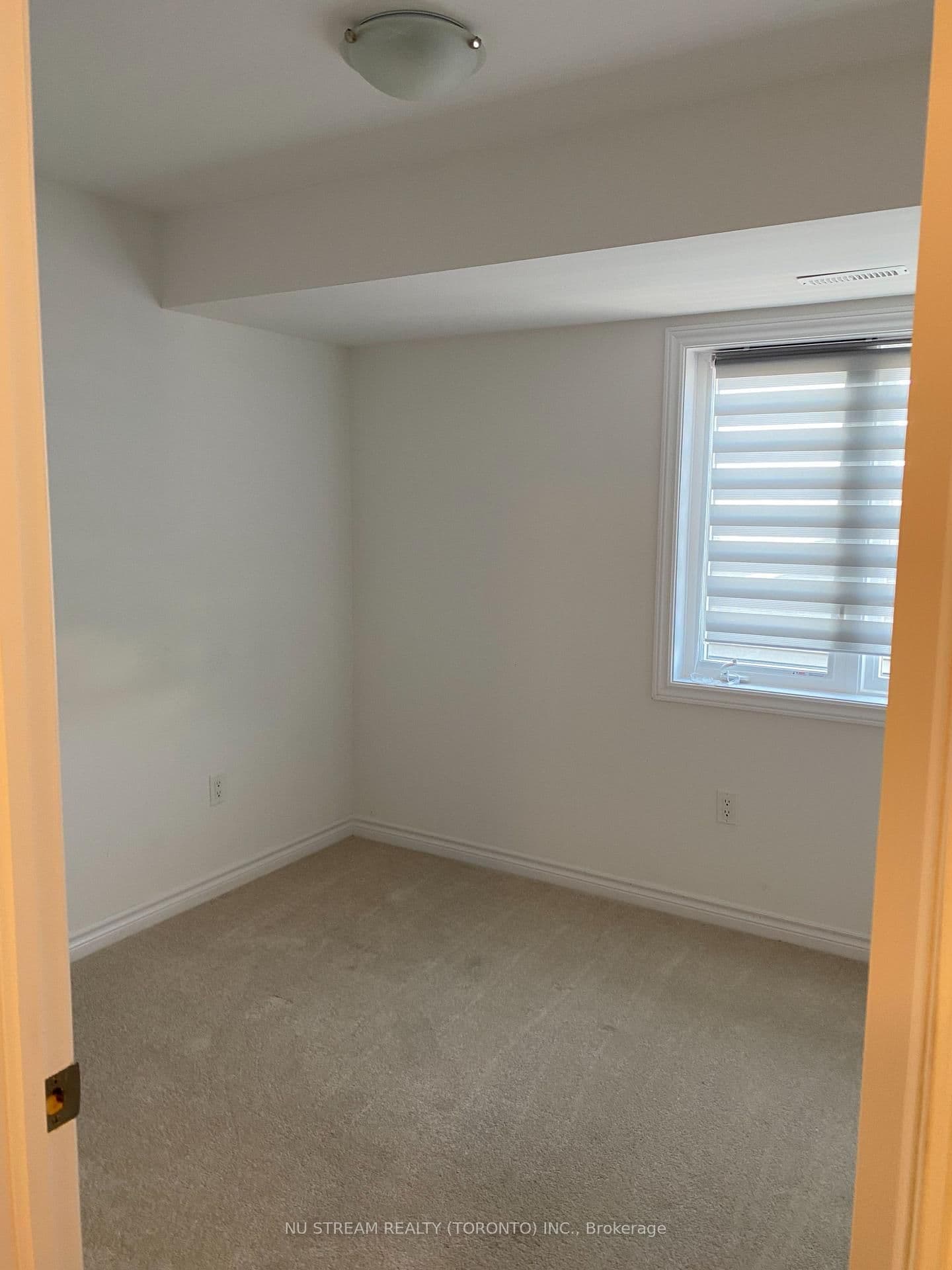 9 Hay Lane, Unit 4 thumbnail 11