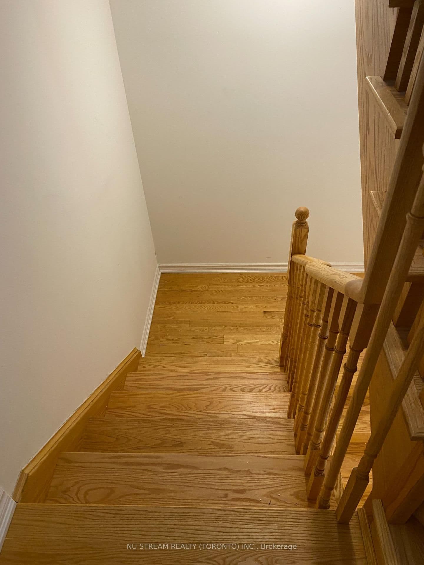 9 Hay Lane, Unit 4 thumbnail 5