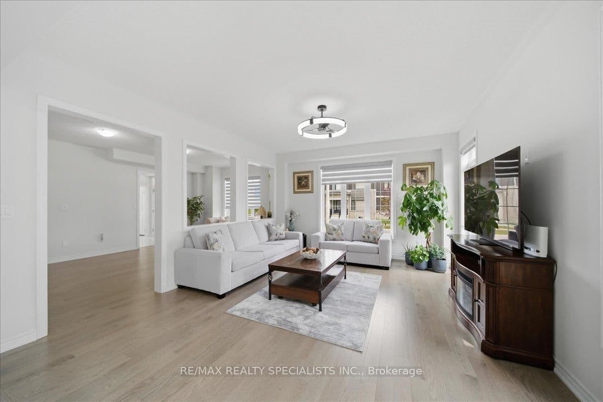 120 Durham Avenue thumbnail 17
