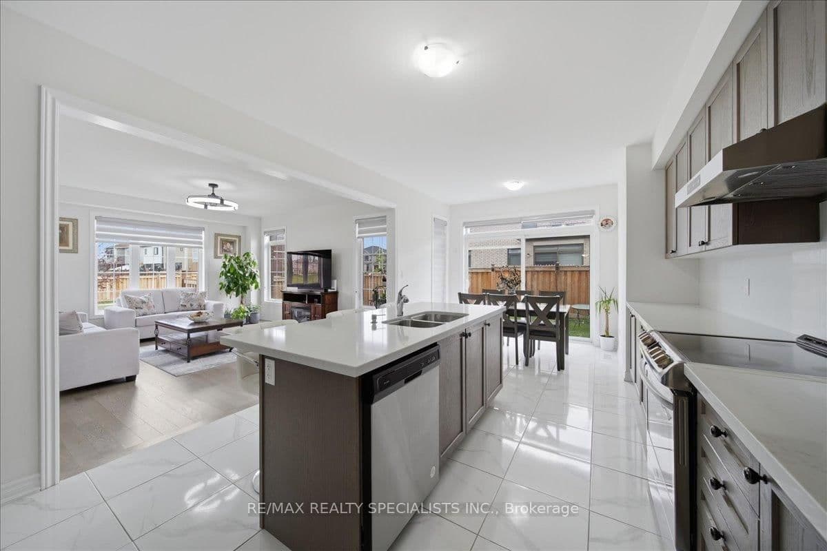 120 Durham Avenue thumbnail 21