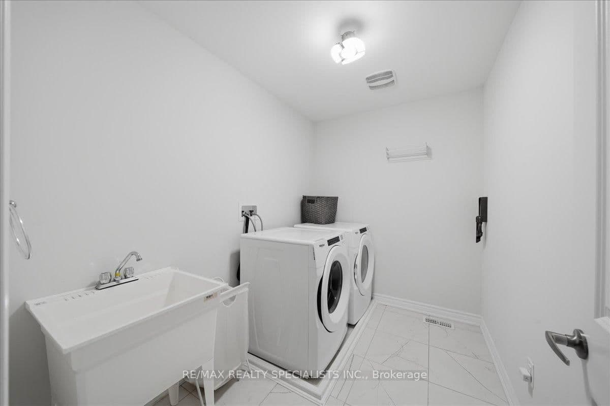 120 Durham Avenue thumbnail 37