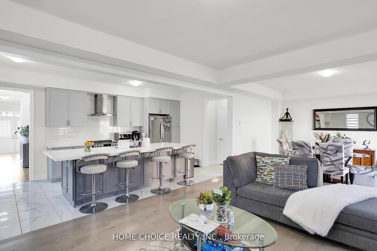 22 Ludlow Drive E thumbnail 13