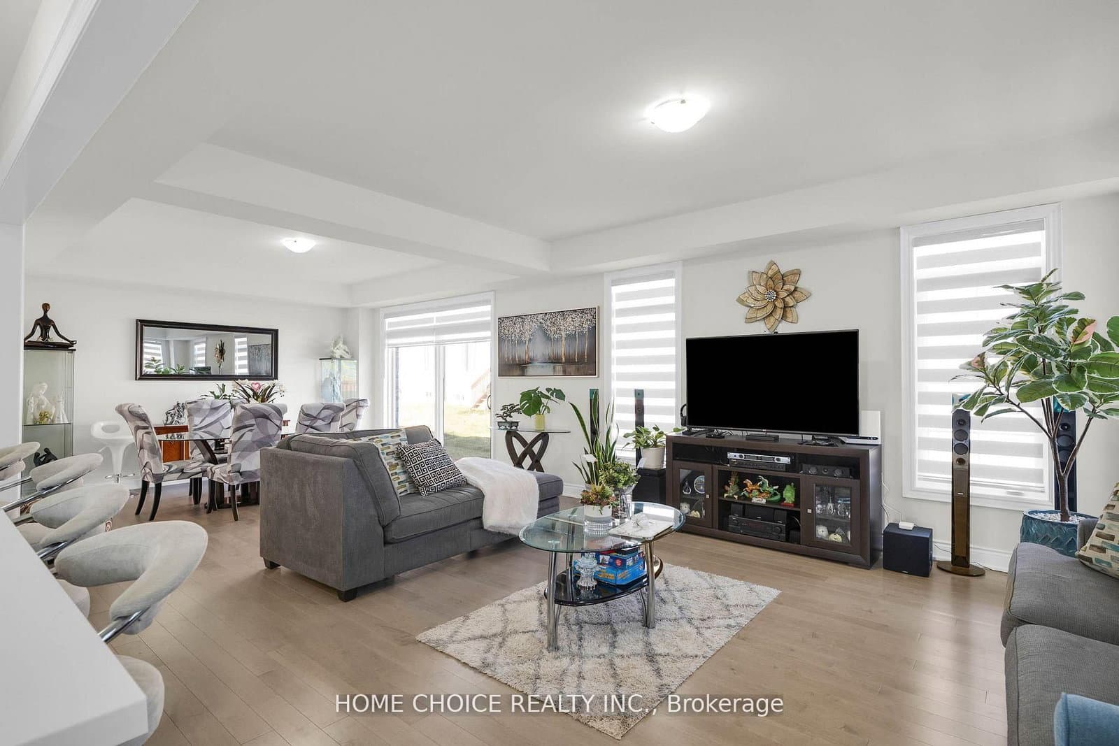 22 Ludlow Drive E thumbnail 17