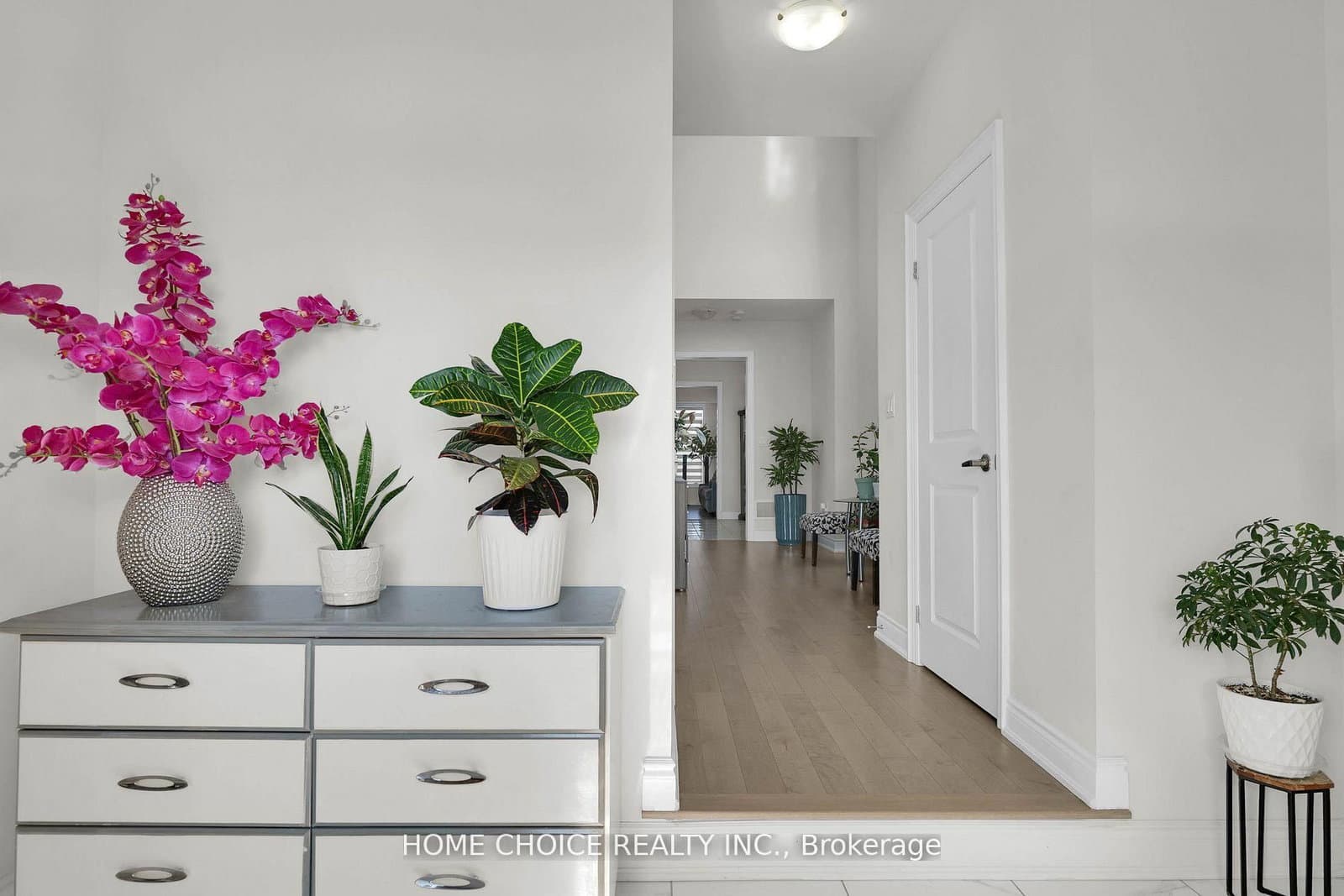 22 Ludlow Drive E thumbnail 21