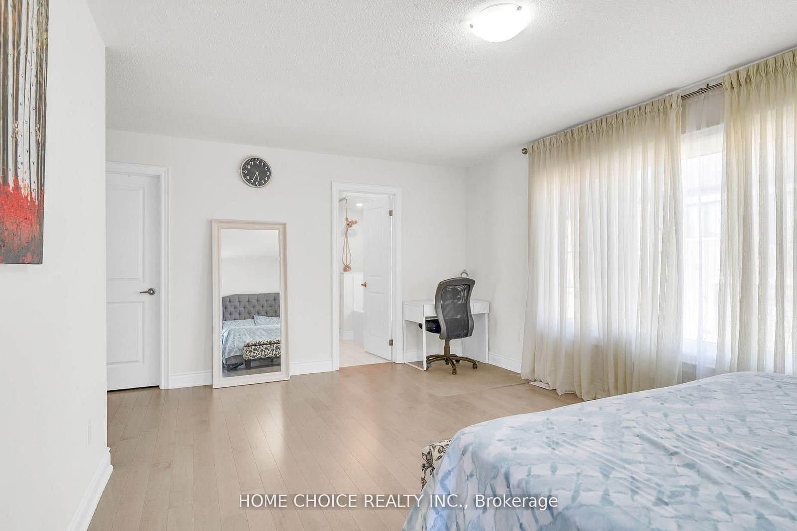 22 Ludlow Drive E thumbnail 29