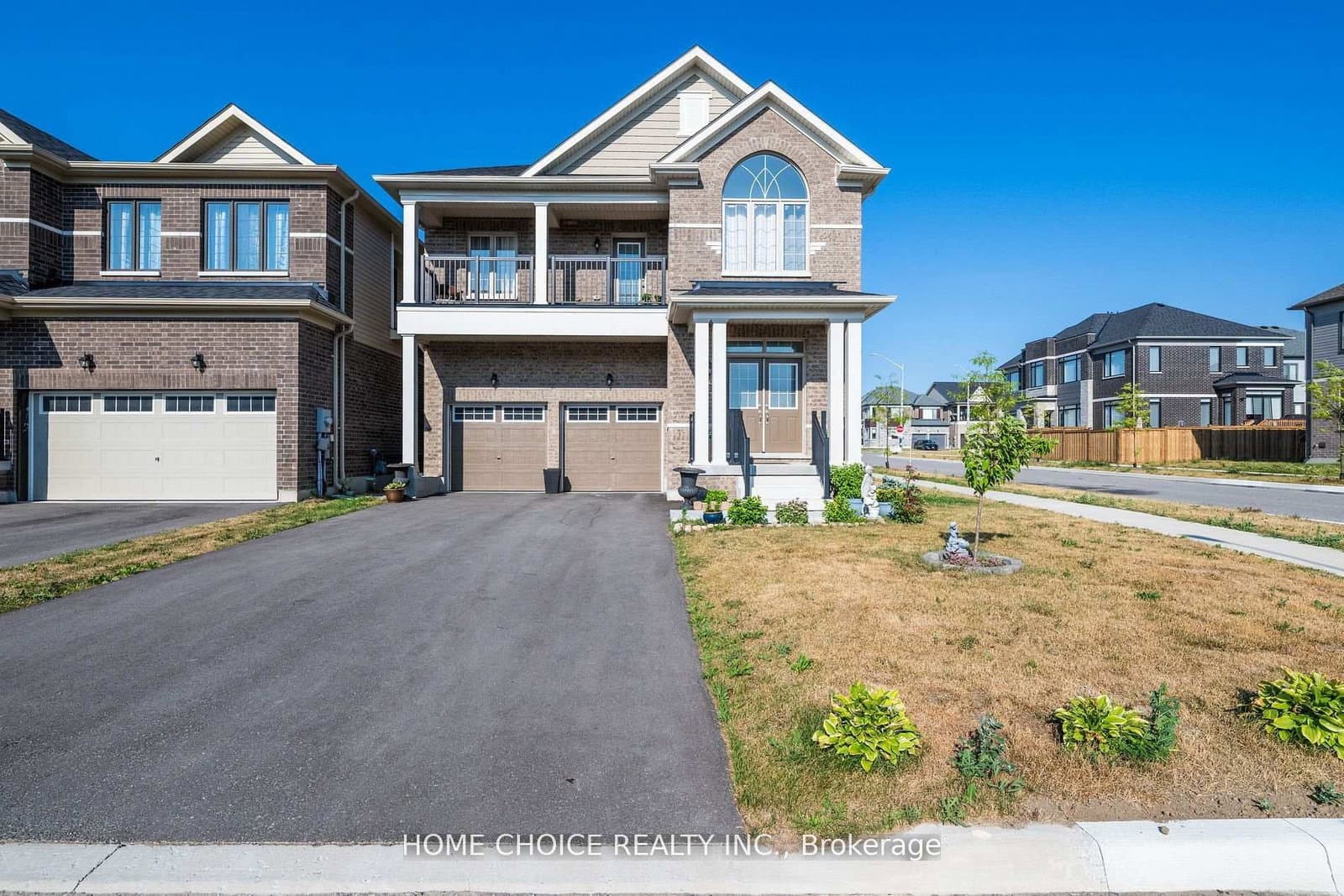 22 Ludlow Drive E thumbnail 4