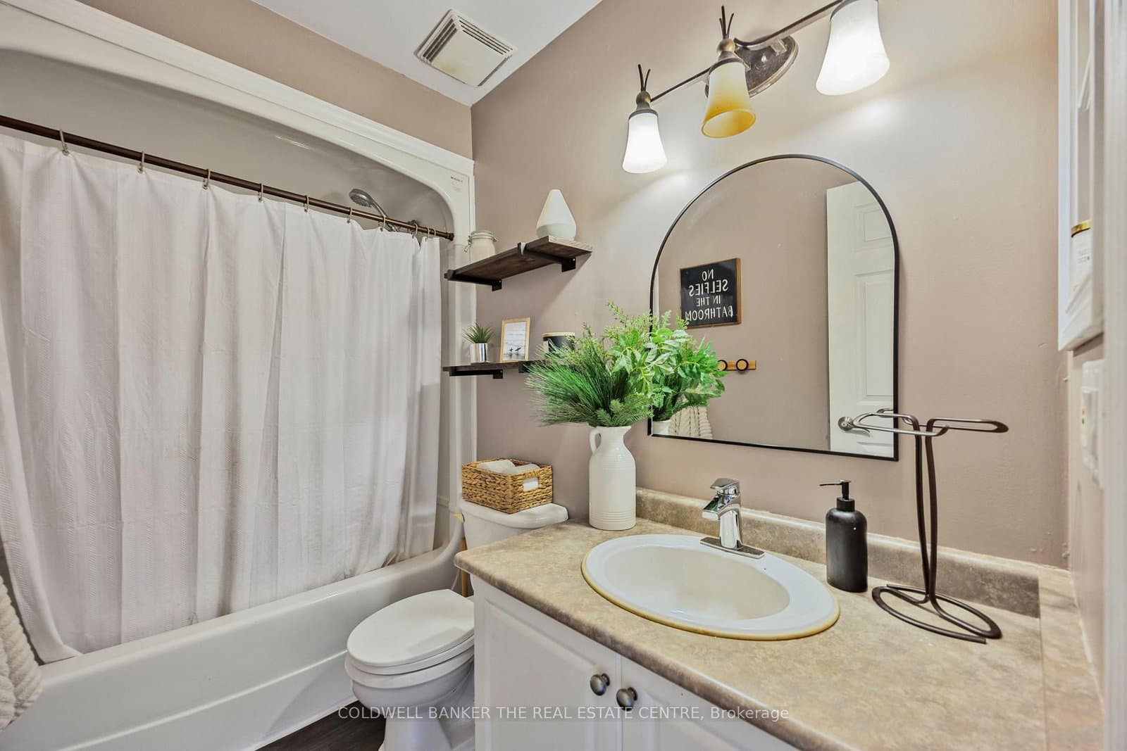 234 Cundles Road E, Unit 10 thumbnail 19
