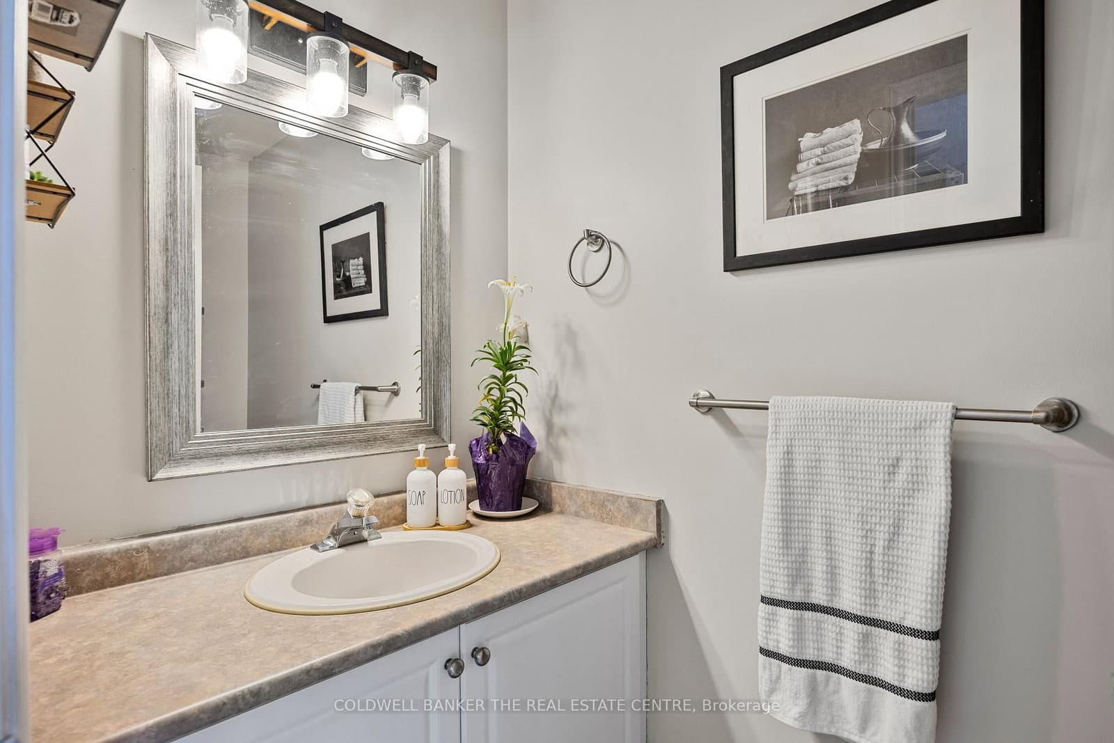 234 Cundles Road E, Unit 10 thumbnail 4