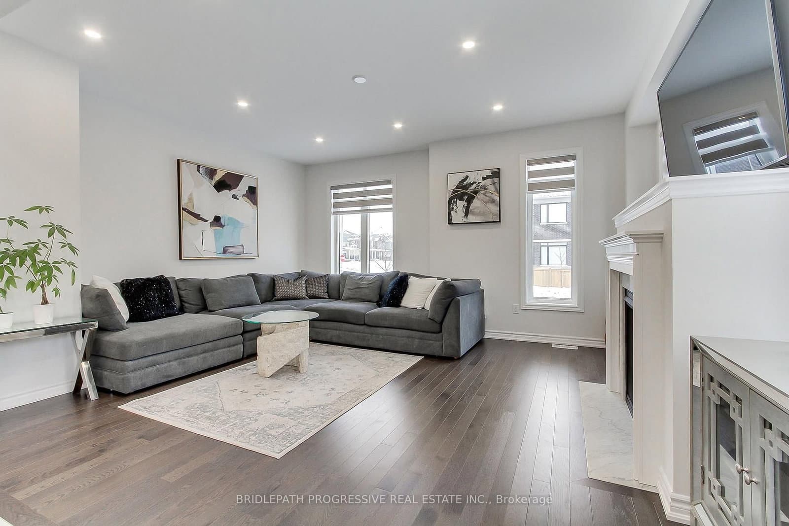 145 Terry Fox Drive thumbnail 14