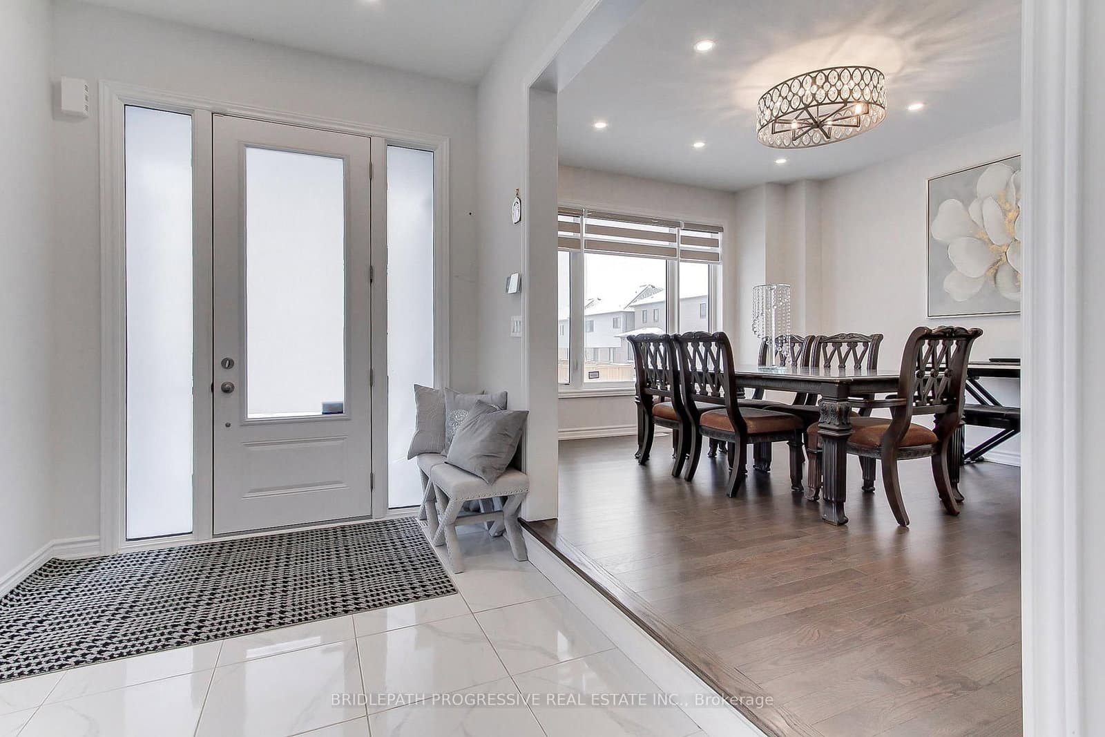 145 Terry Fox Drive thumbnail 4