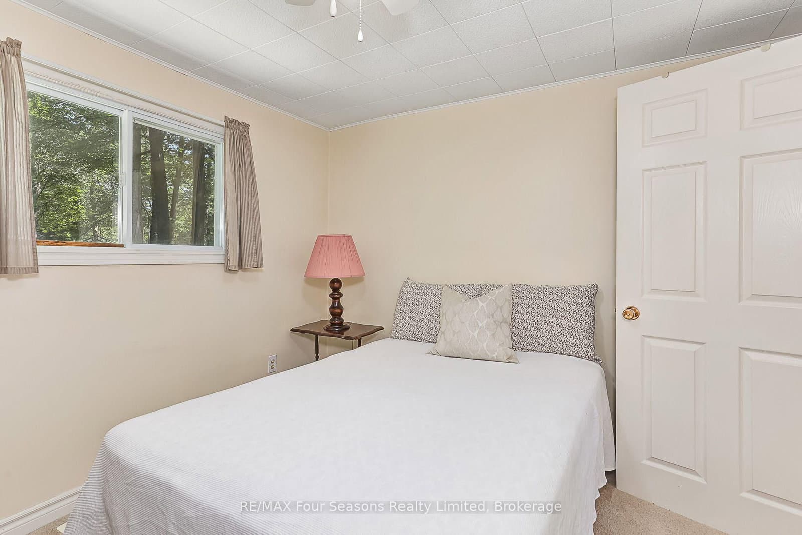 511 Oxbow Park Drive thumbnail 19
