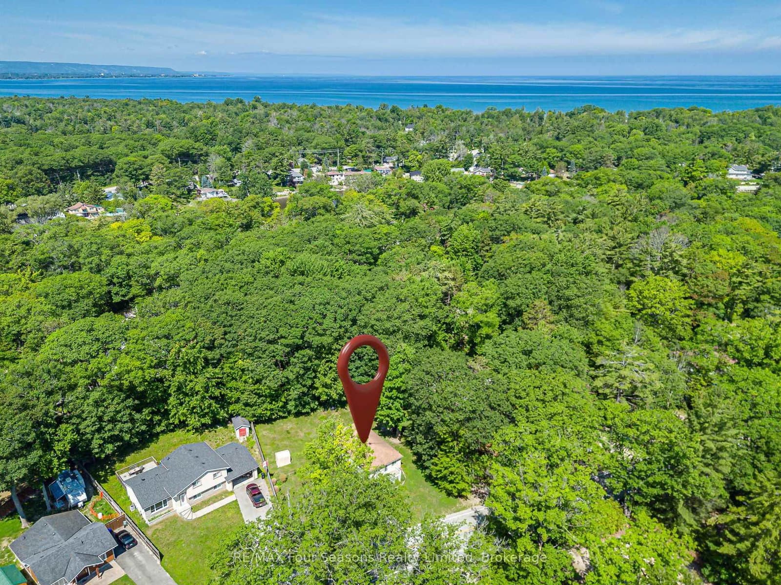 511 Oxbow Park Drive thumbnail 5