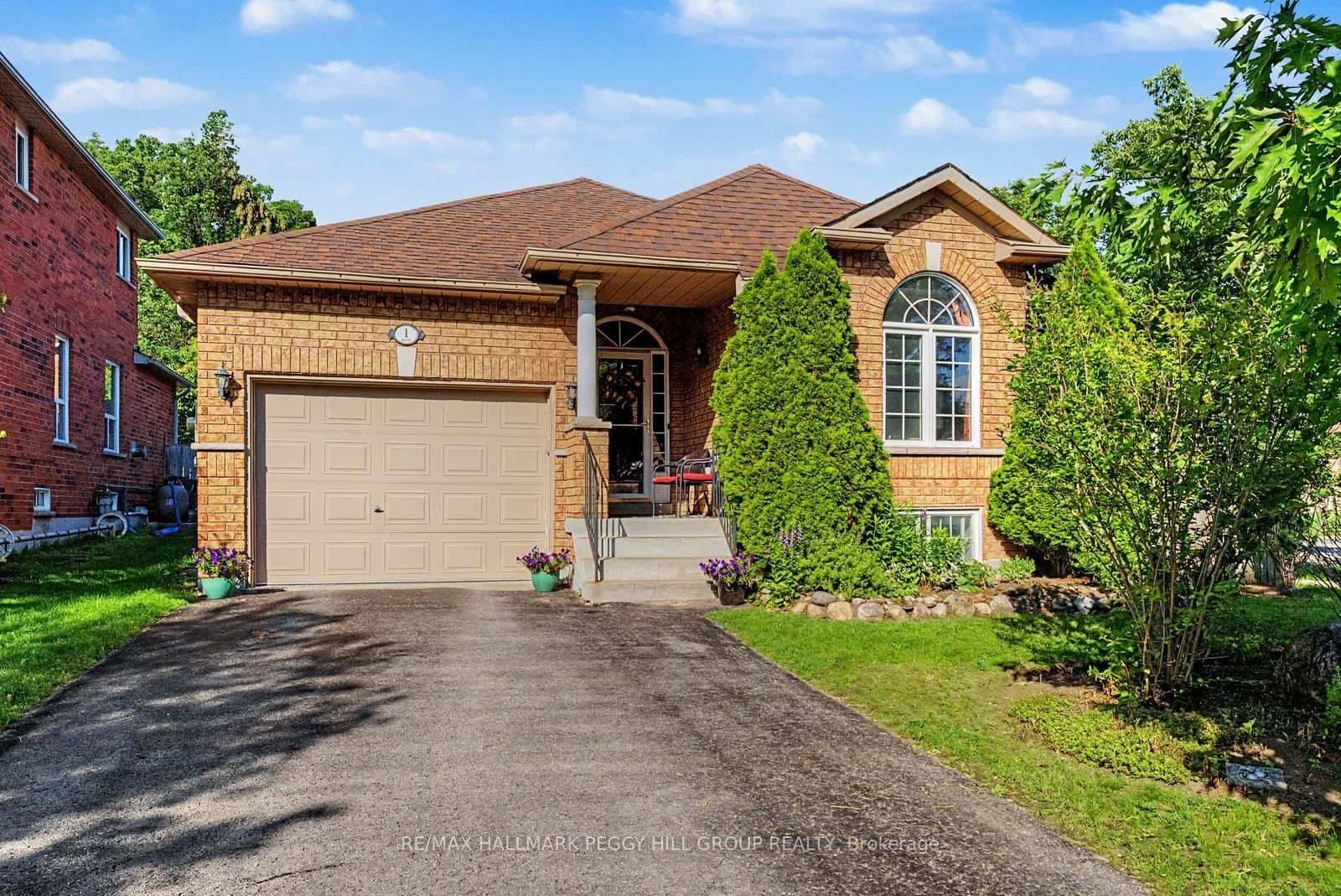 1 Valley View Court - Image 1