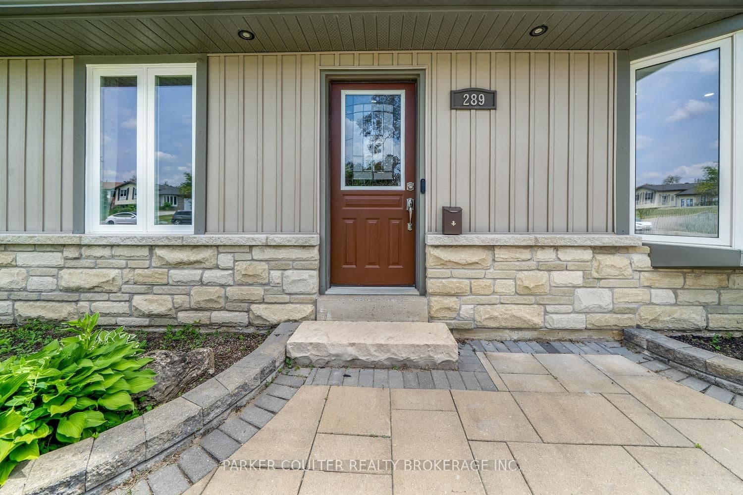 289 Pine Drive thumbnail 3