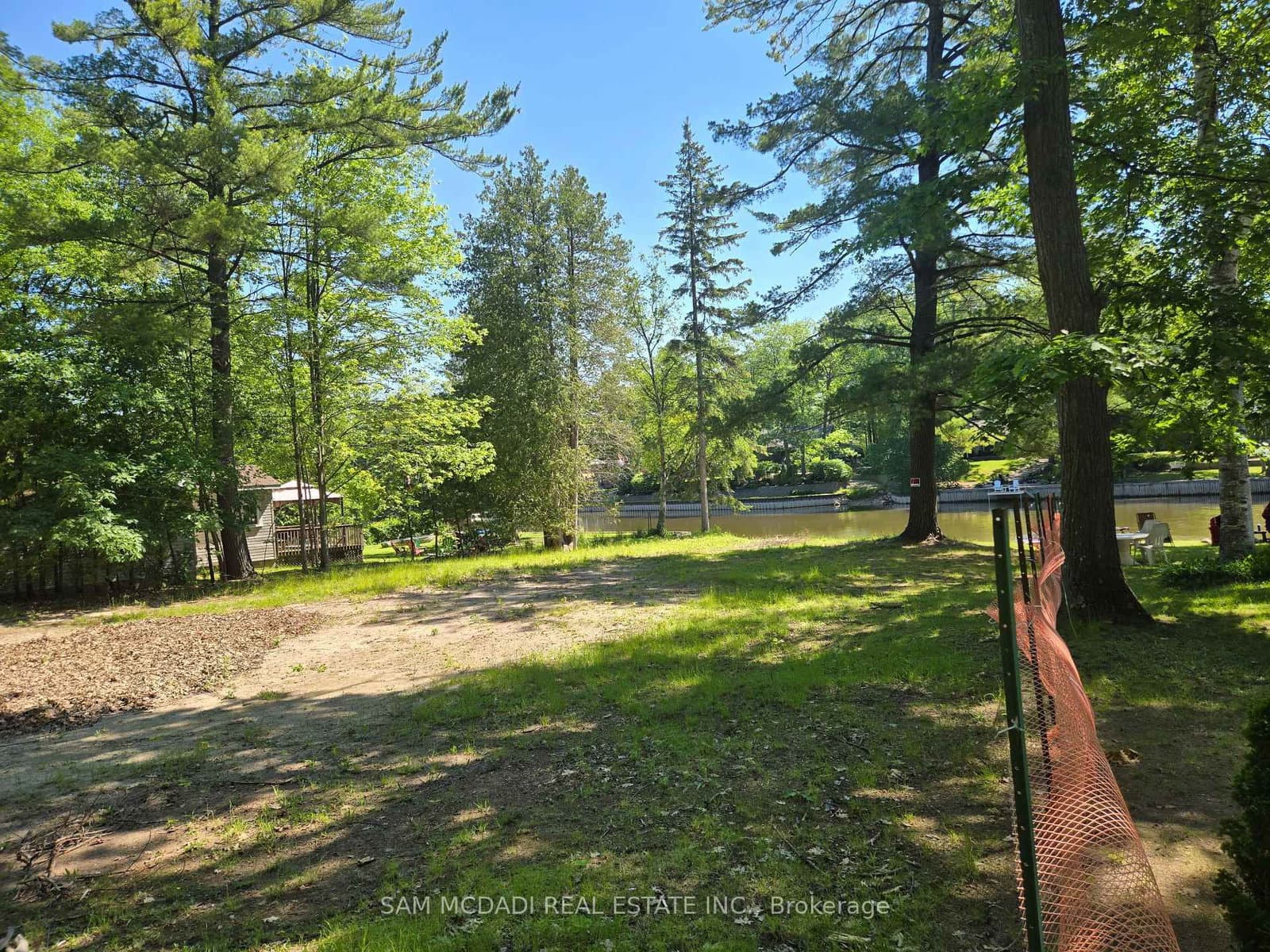 490 Oxbow Park Drive thumbnail 7