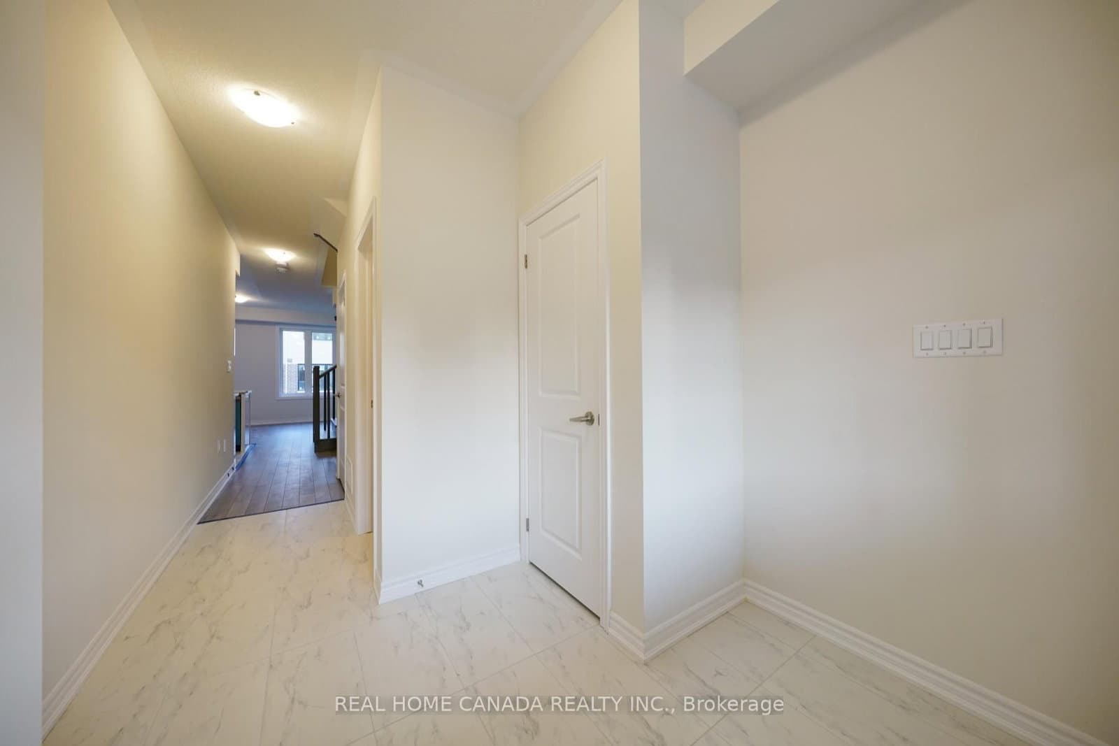 24 Durham Avenue thumbnail 4