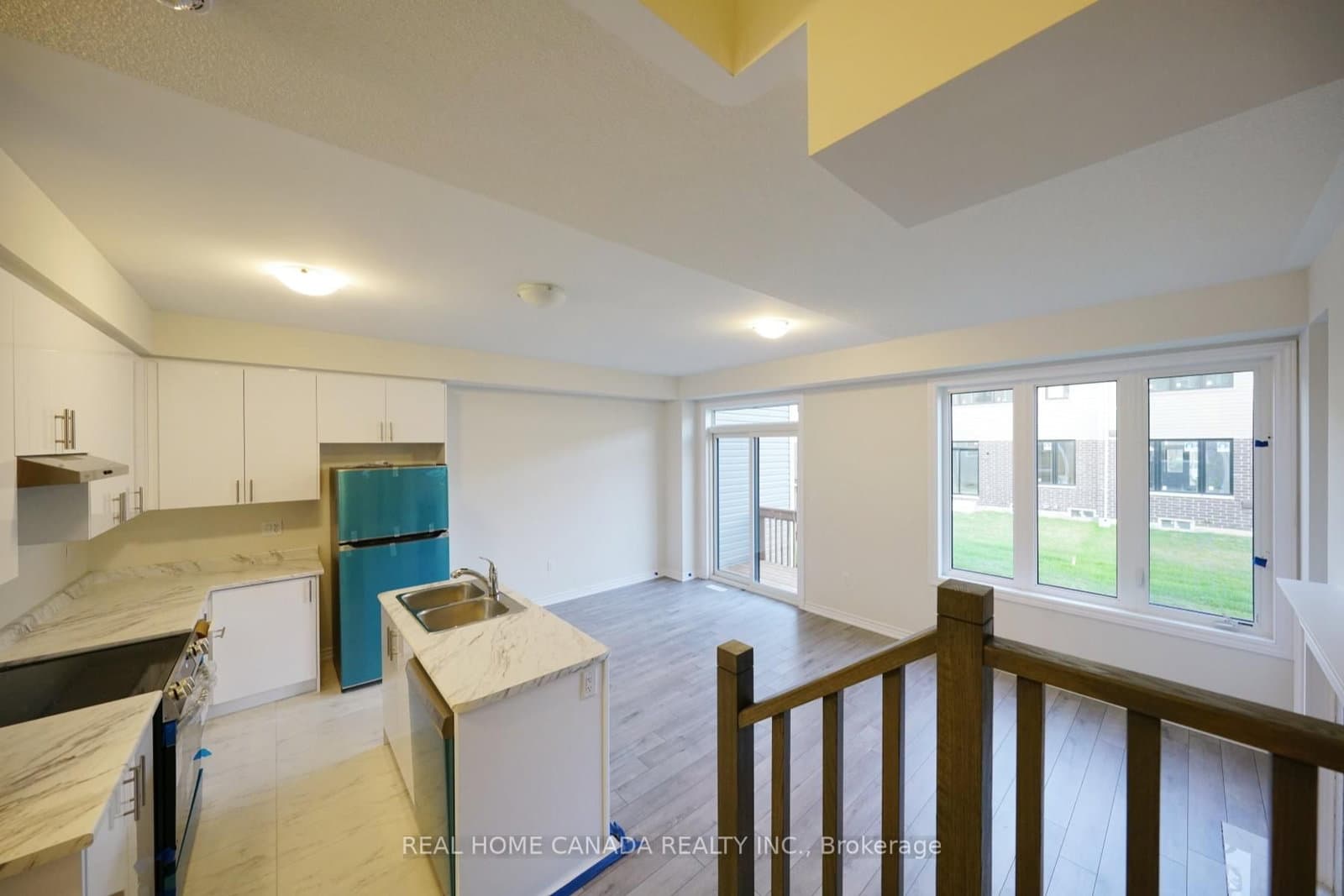 24 Durham Avenue thumbnail 9