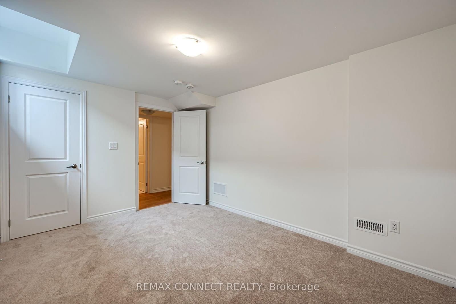 146 Nottingham Road N thumbnail 32