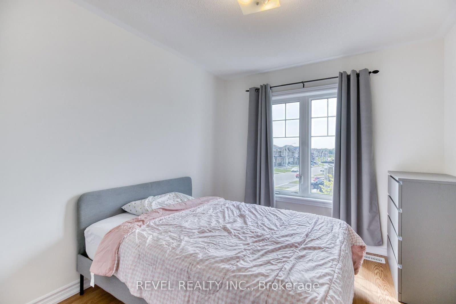12 Hylton Drive thumbnail 35