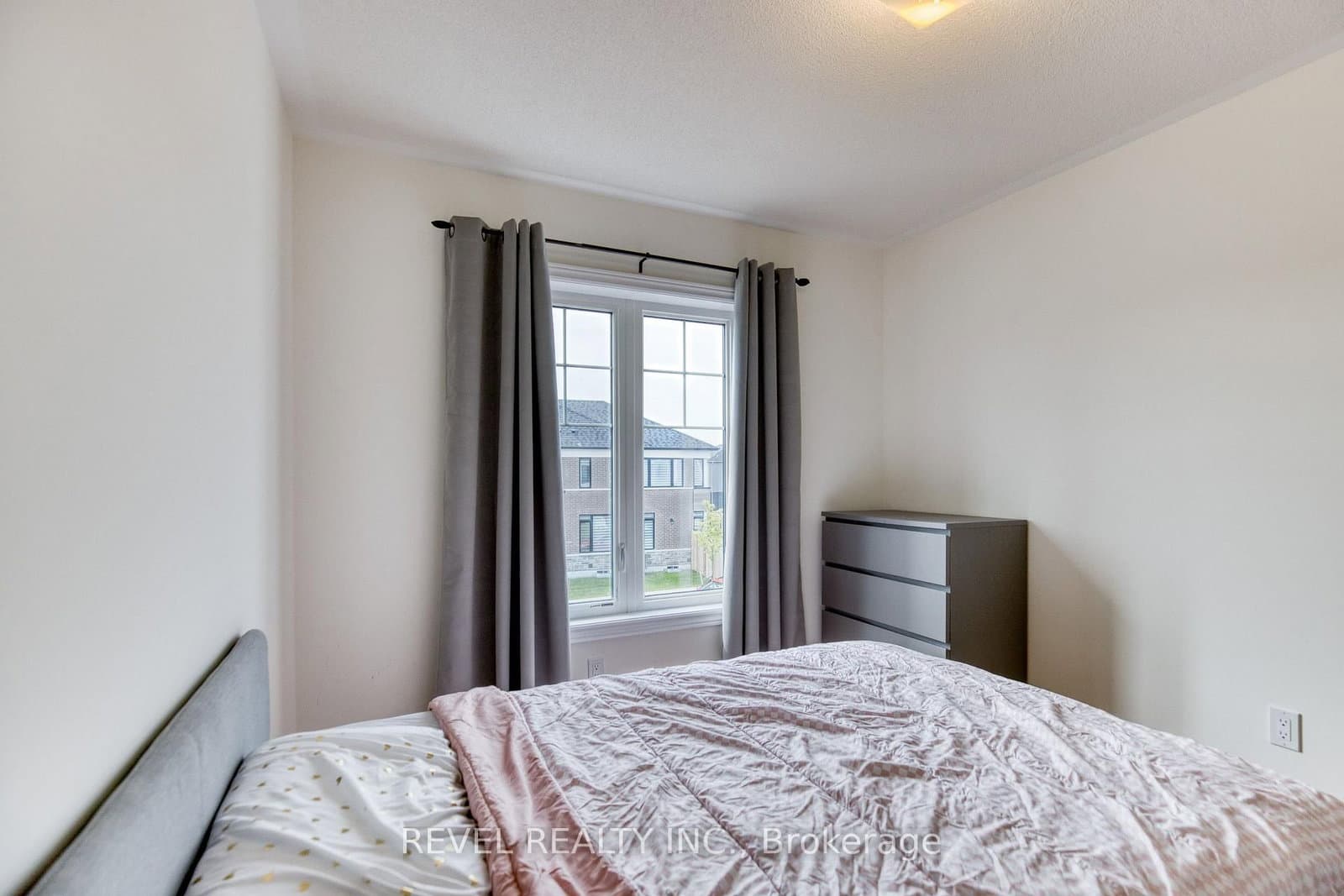 12 Hylton Drive thumbnail 36