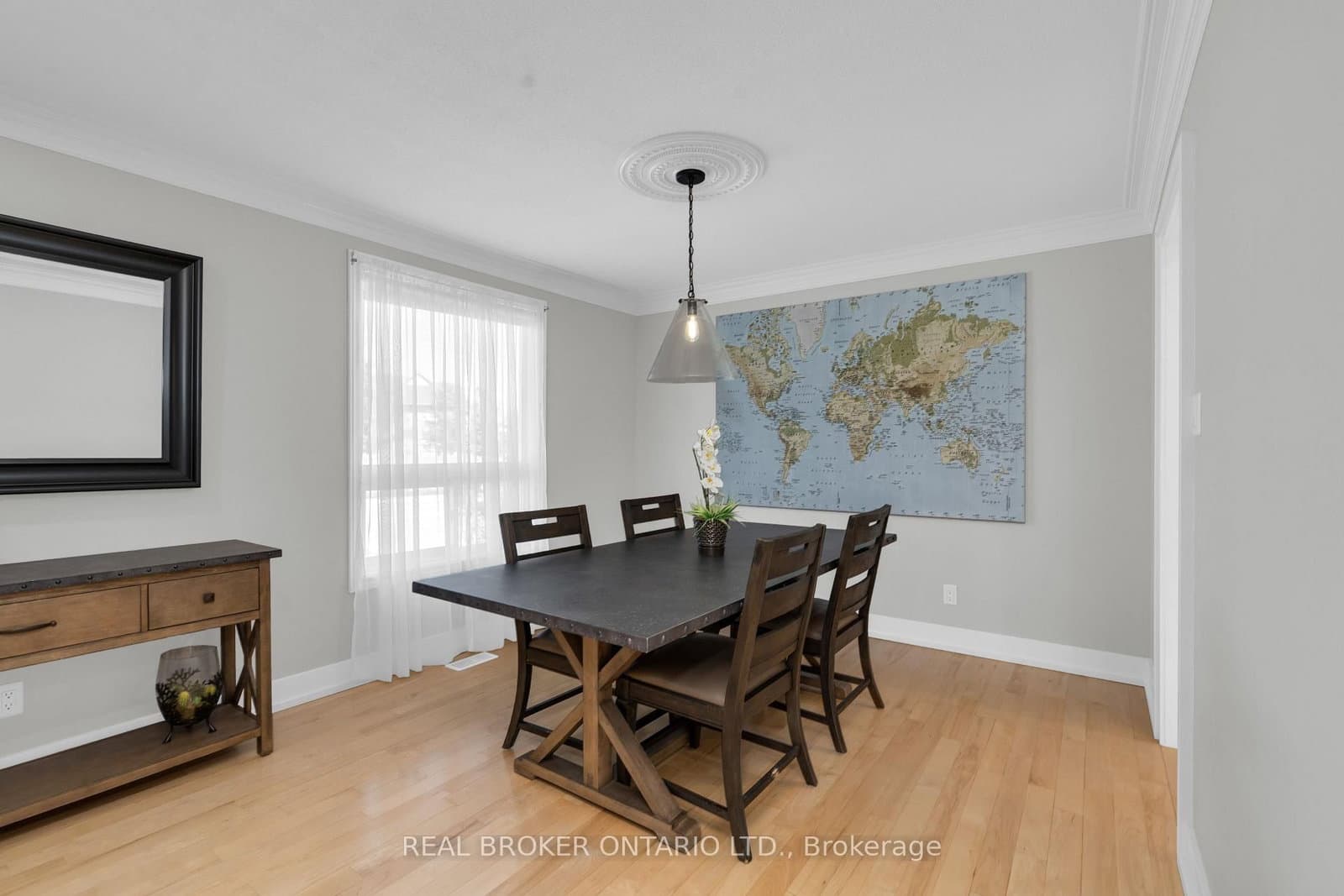 975 Sunnidale Road thumbnail 12