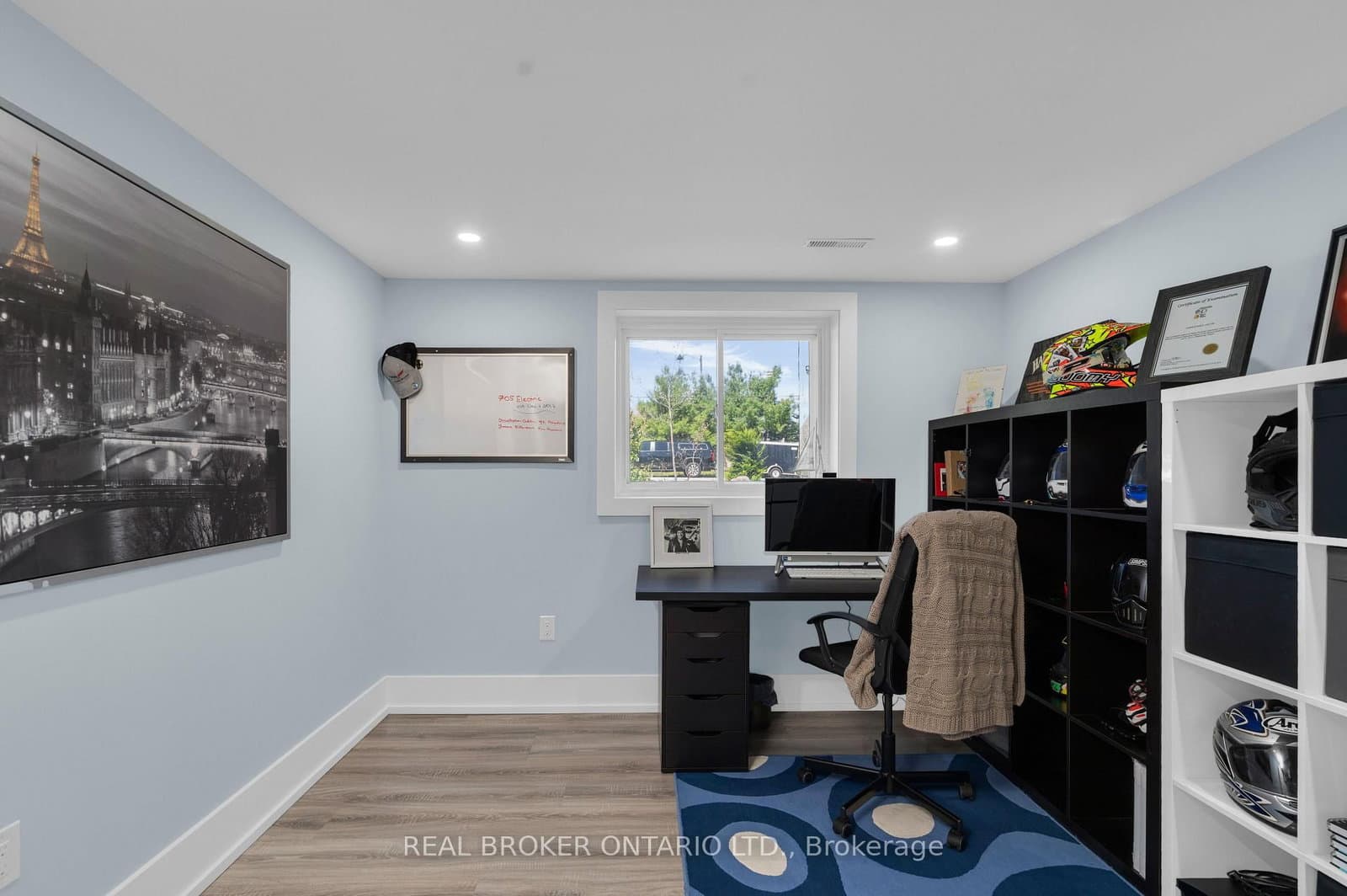 975 Sunnidale Road thumbnail 30