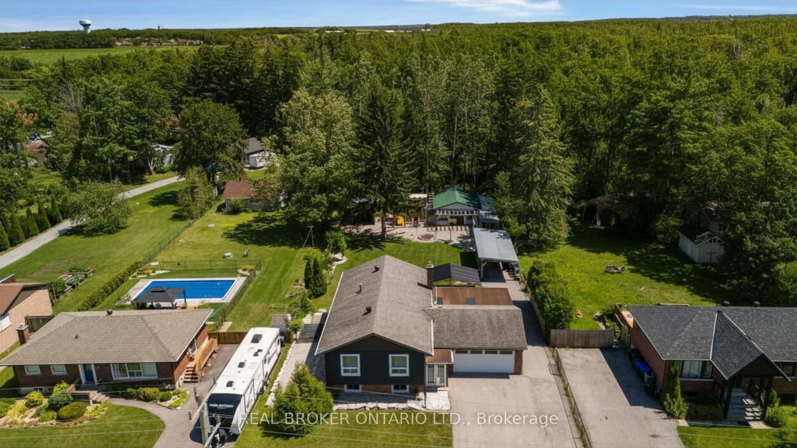 975 Sunnidale Road thumbnail 4