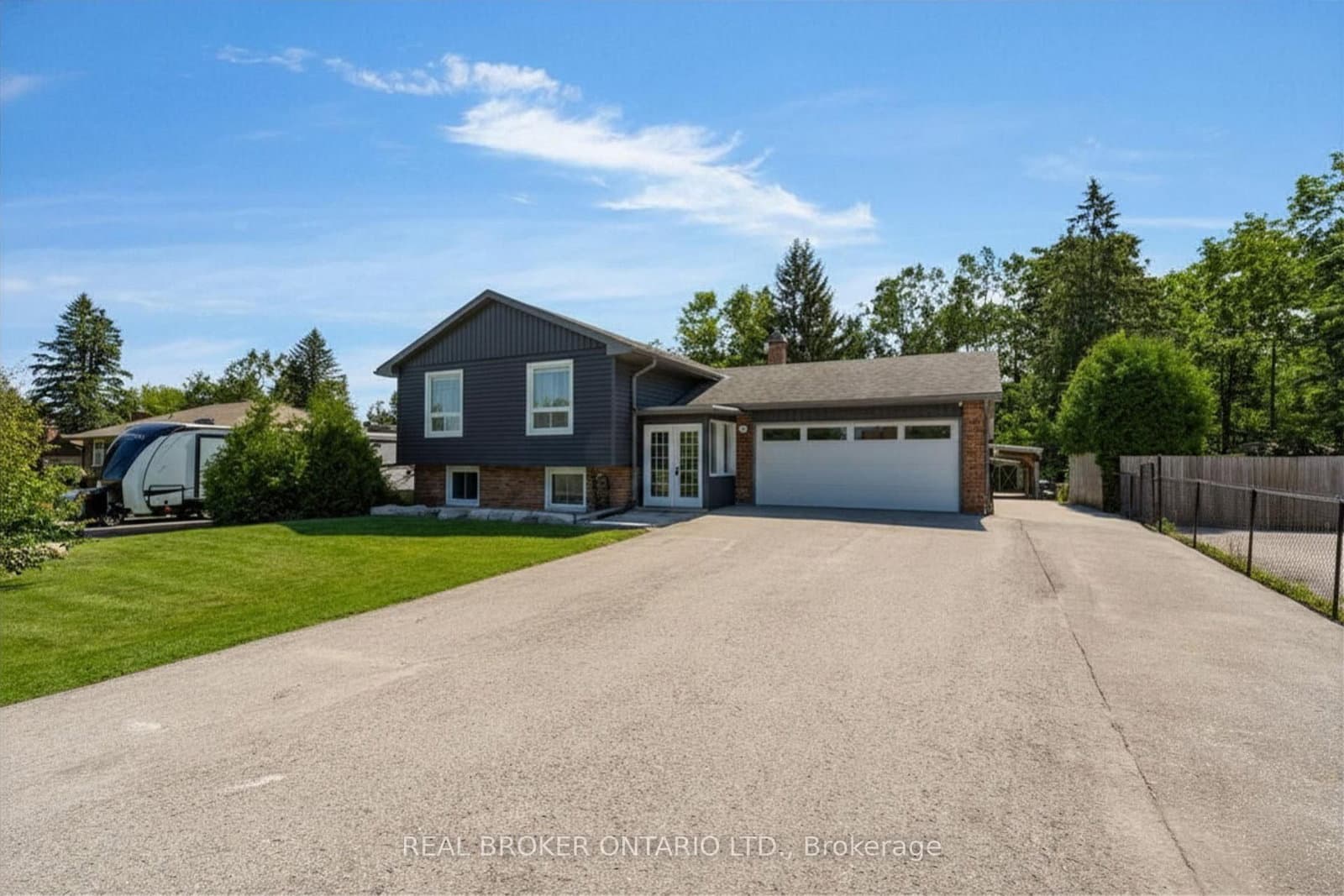 975 Sunnidale Road thumbnail 48