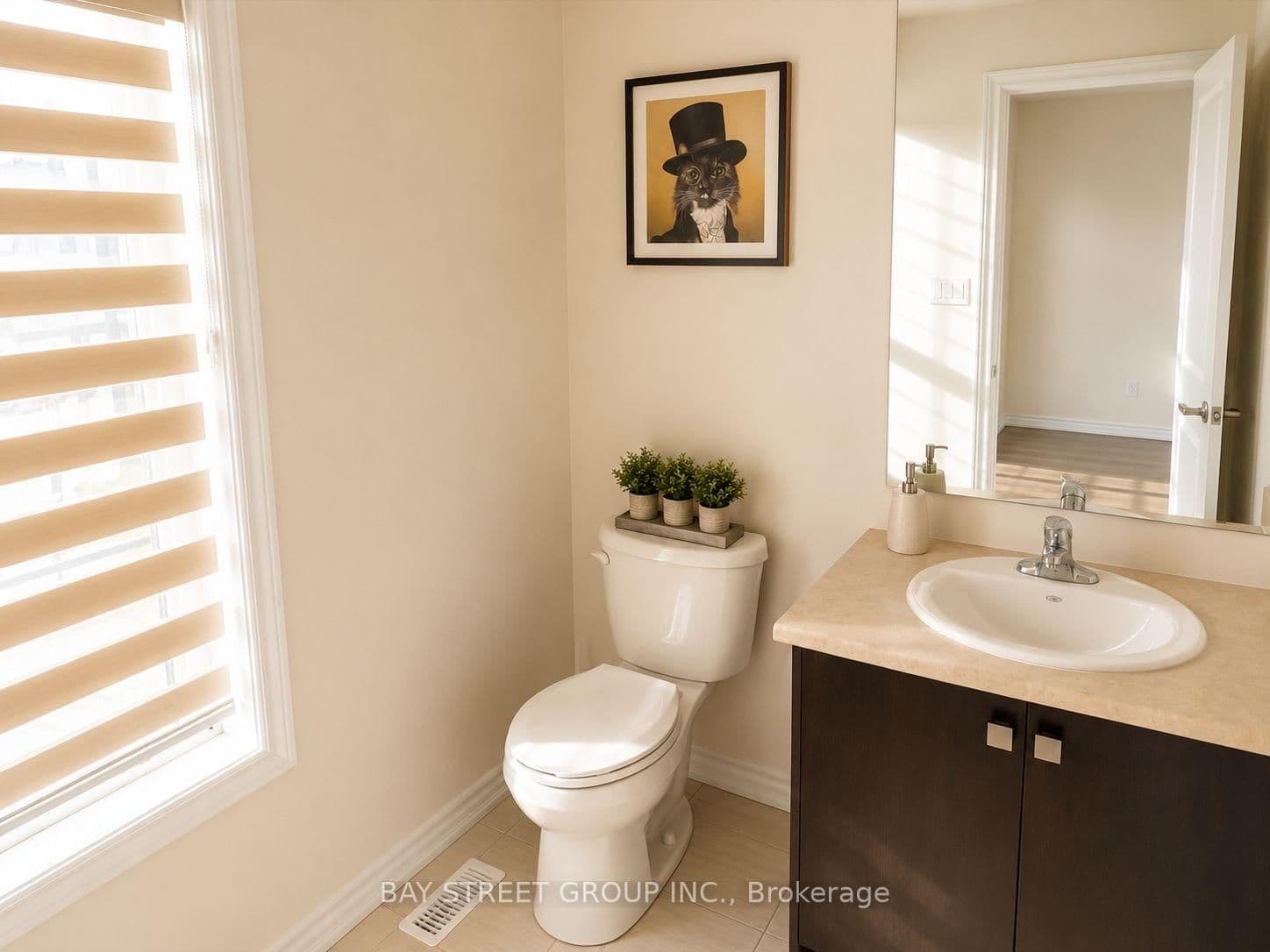 163 Terry Fox Drive Road, Unit Upper Floor thumbnail 11