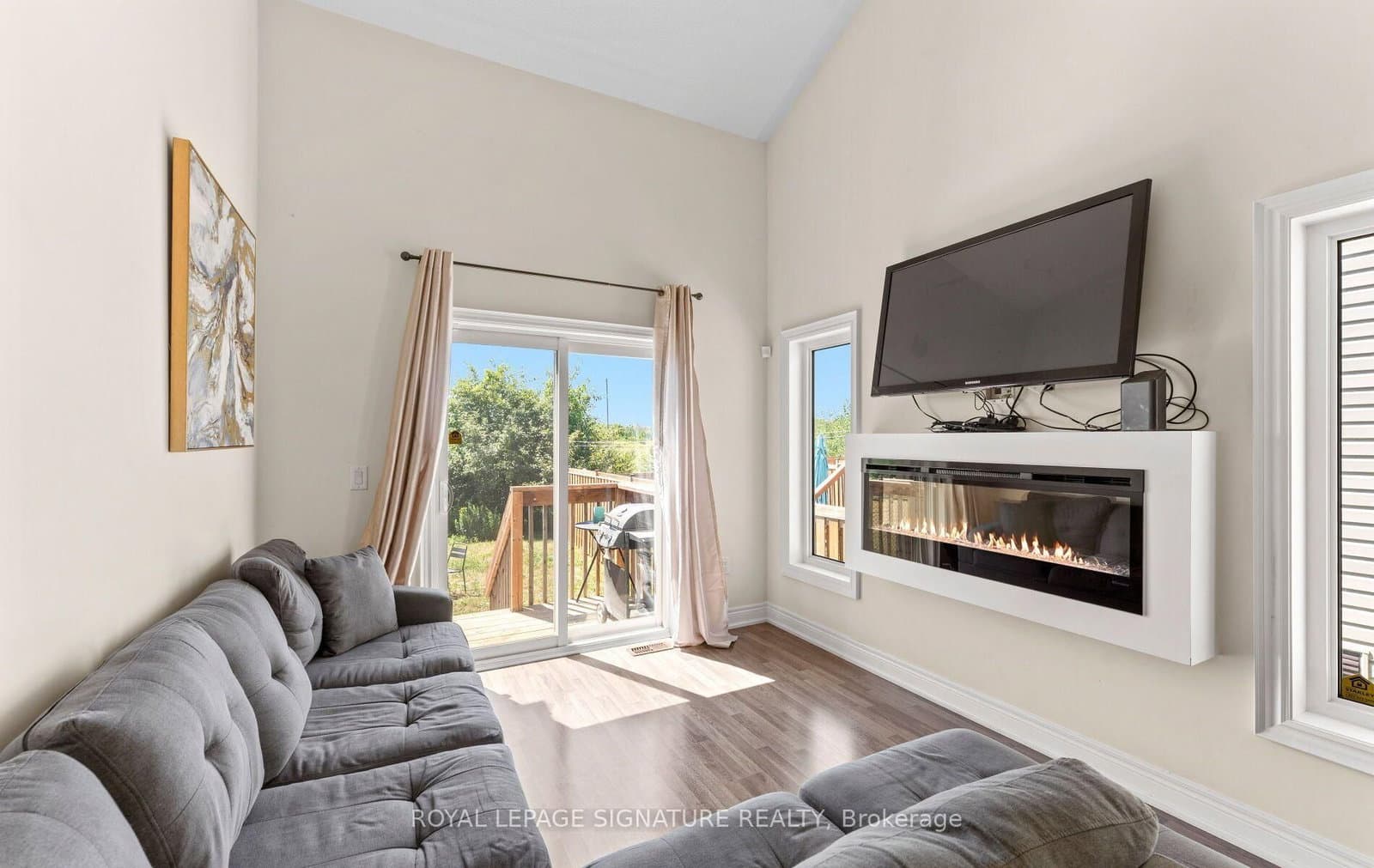 301 Atkinson Street thumbnail 15